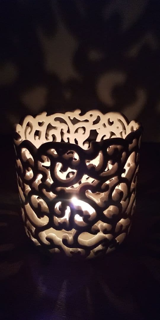 唐草模様キャンドルホルダー