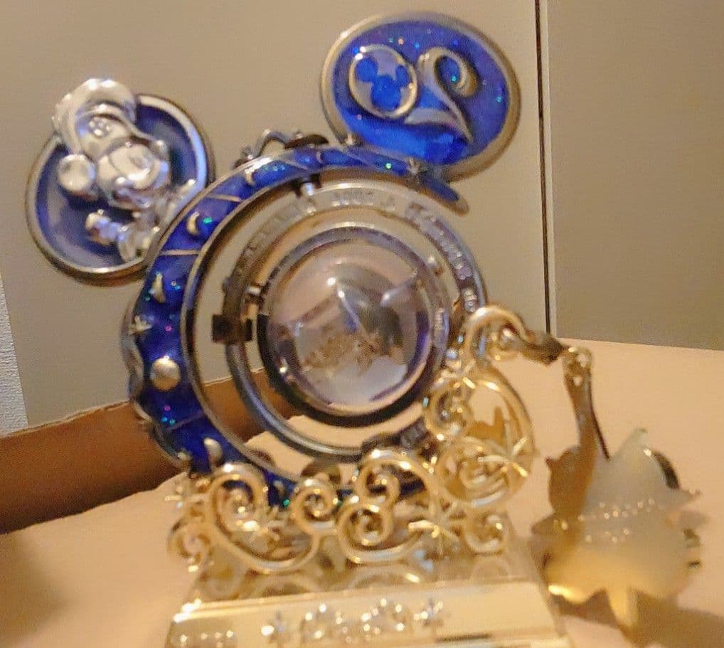 ディズニー20周年の置物