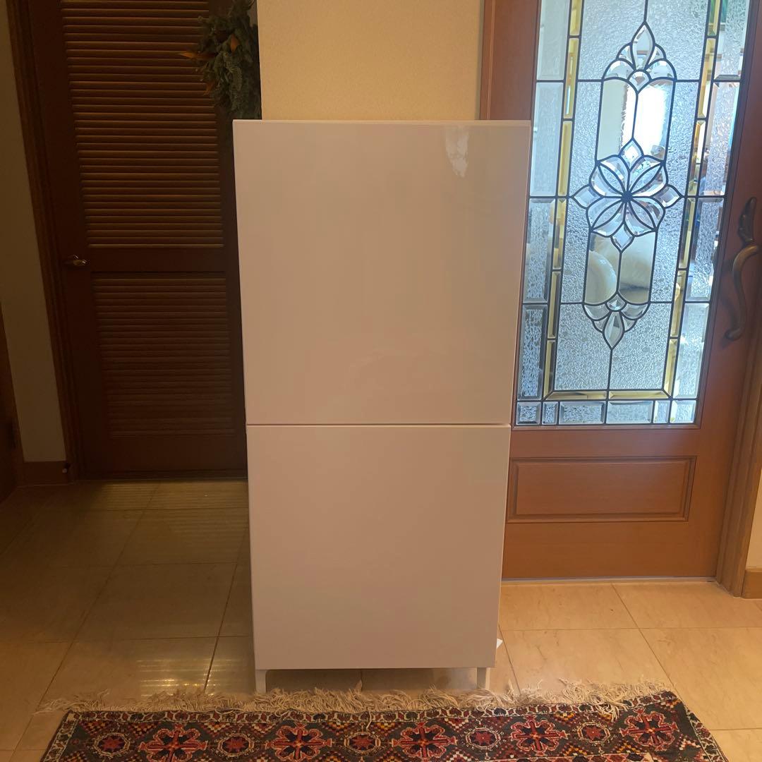 キャビネット　扉付き　美品