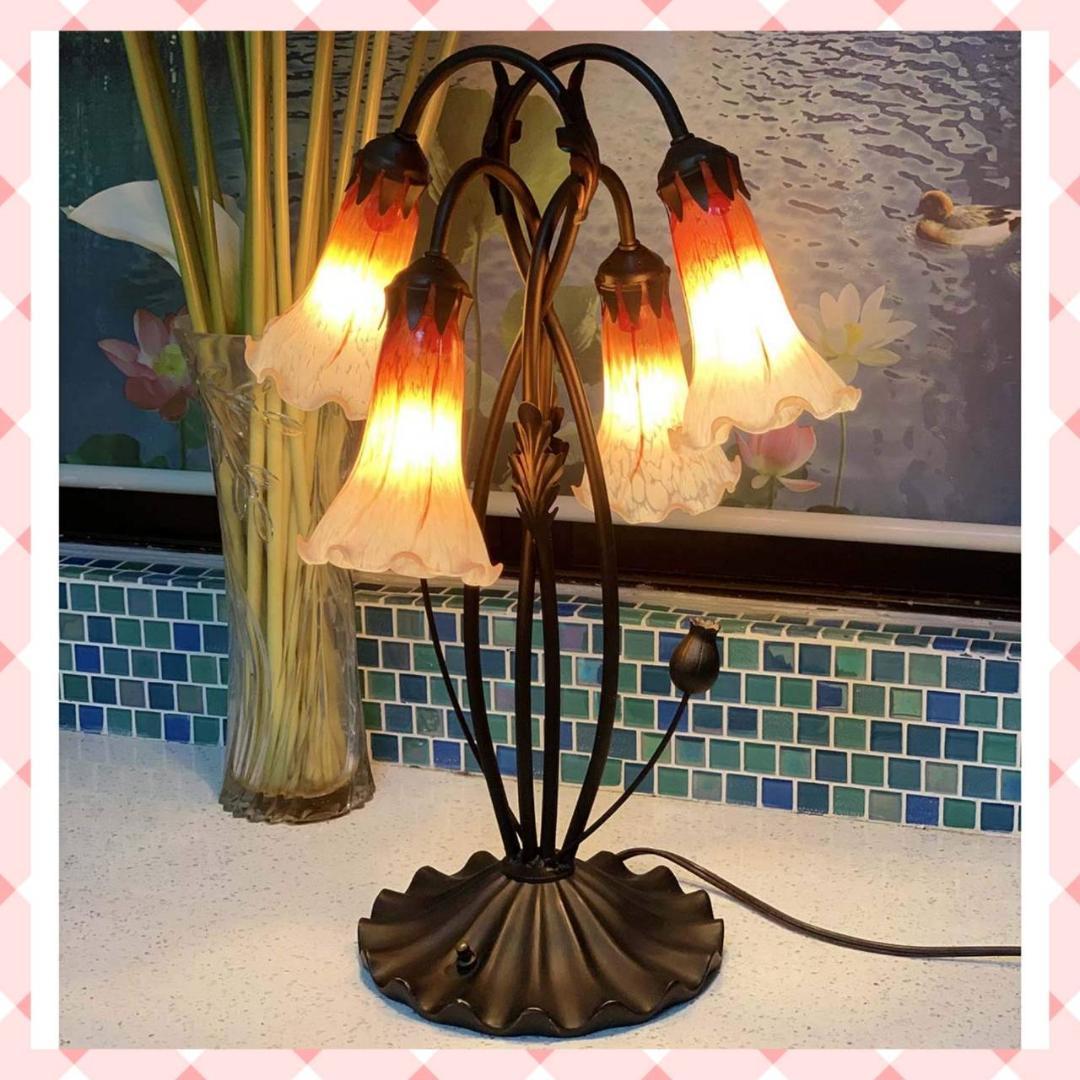 インテリアに映えるオシャレなステンドグラスランプ