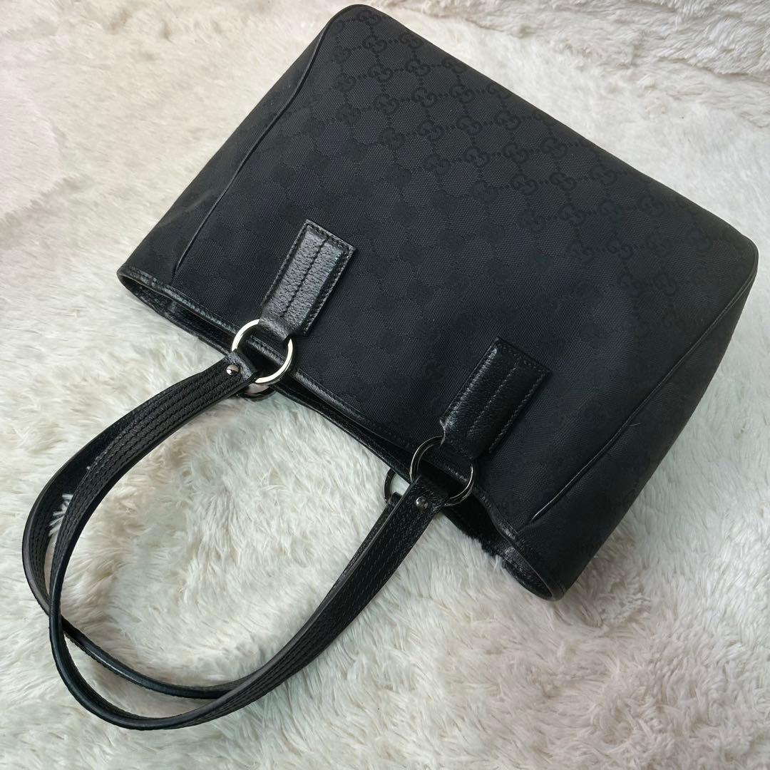デニッシュ 様用極美品 GUCCI ブラック トートバッグ GGパターン