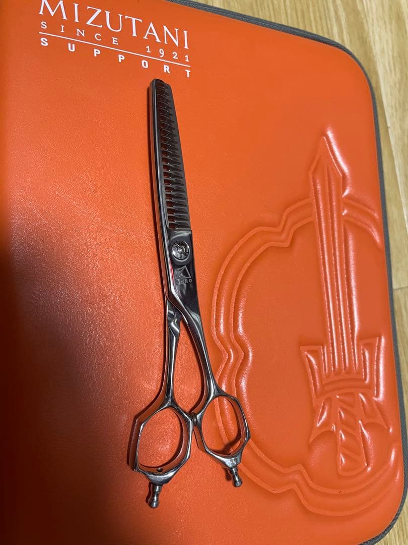 ミズタニ　セニングシザー ユラギ4