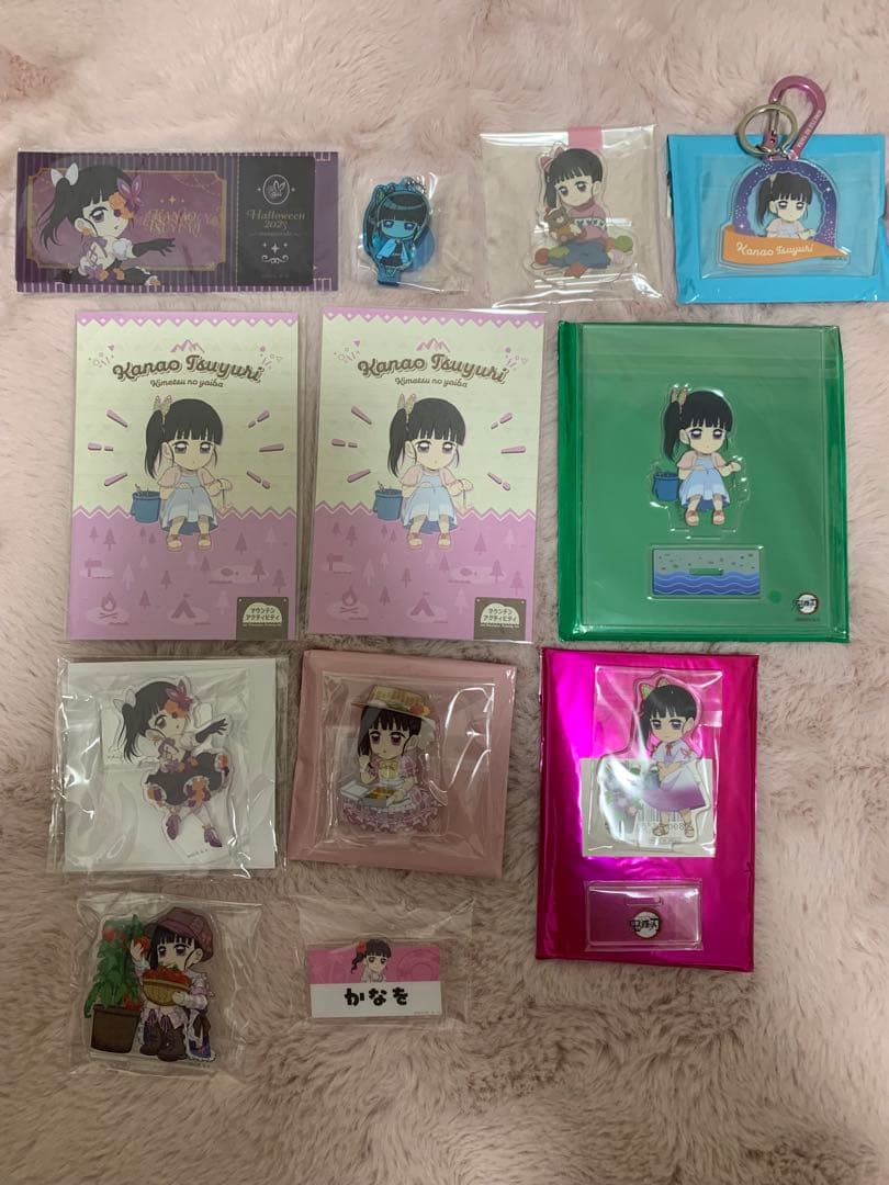 鬼滅の刃 ufotablecafe 栗花落カナヲ まとめ売り アクスタ ポスカ