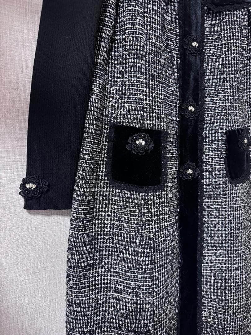 スーパービューティー ツイードワンピ ワンピース 花 グレー コサージュ