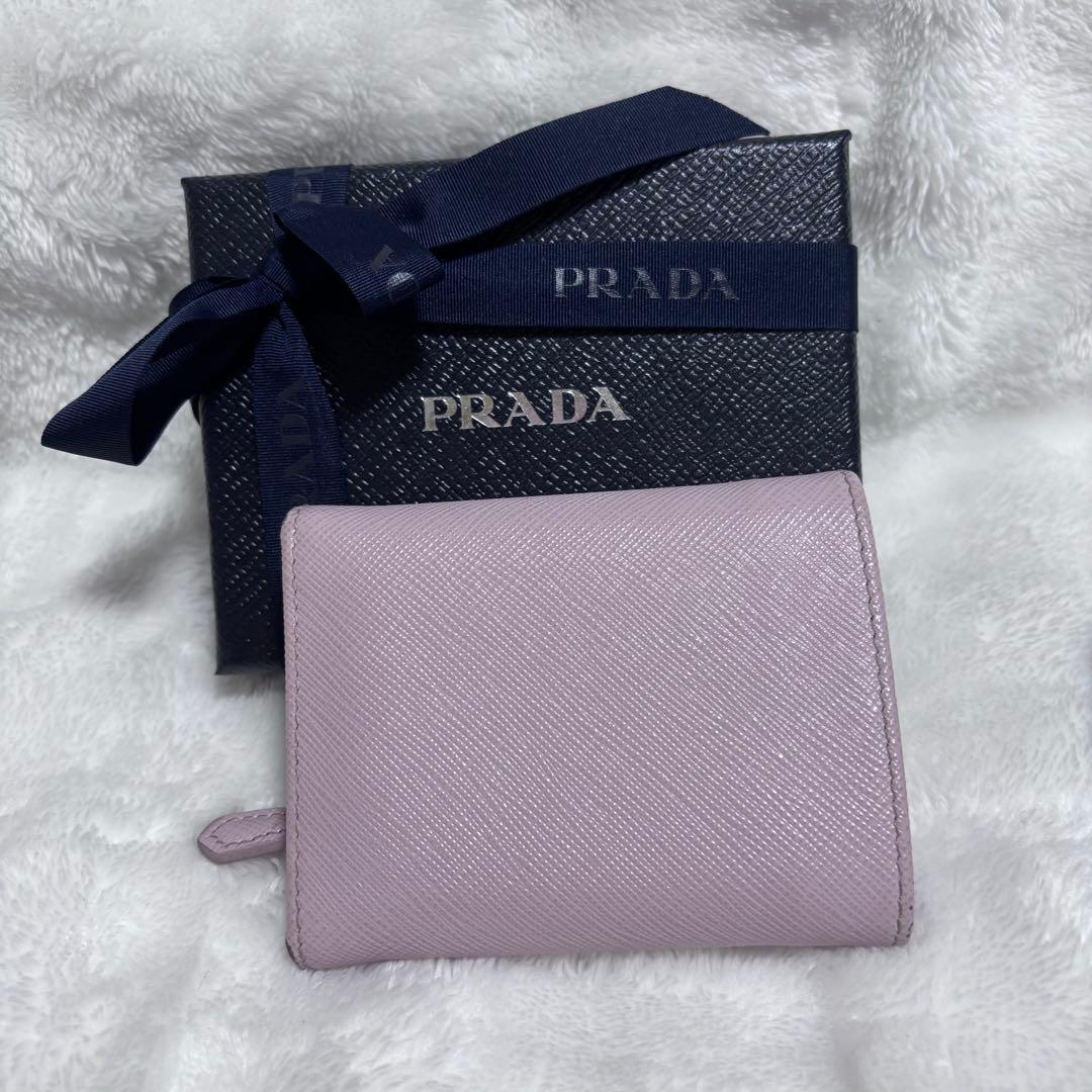 【正規品】PRADA サフィアーノトライアングル 三つ折り財布 ピンク