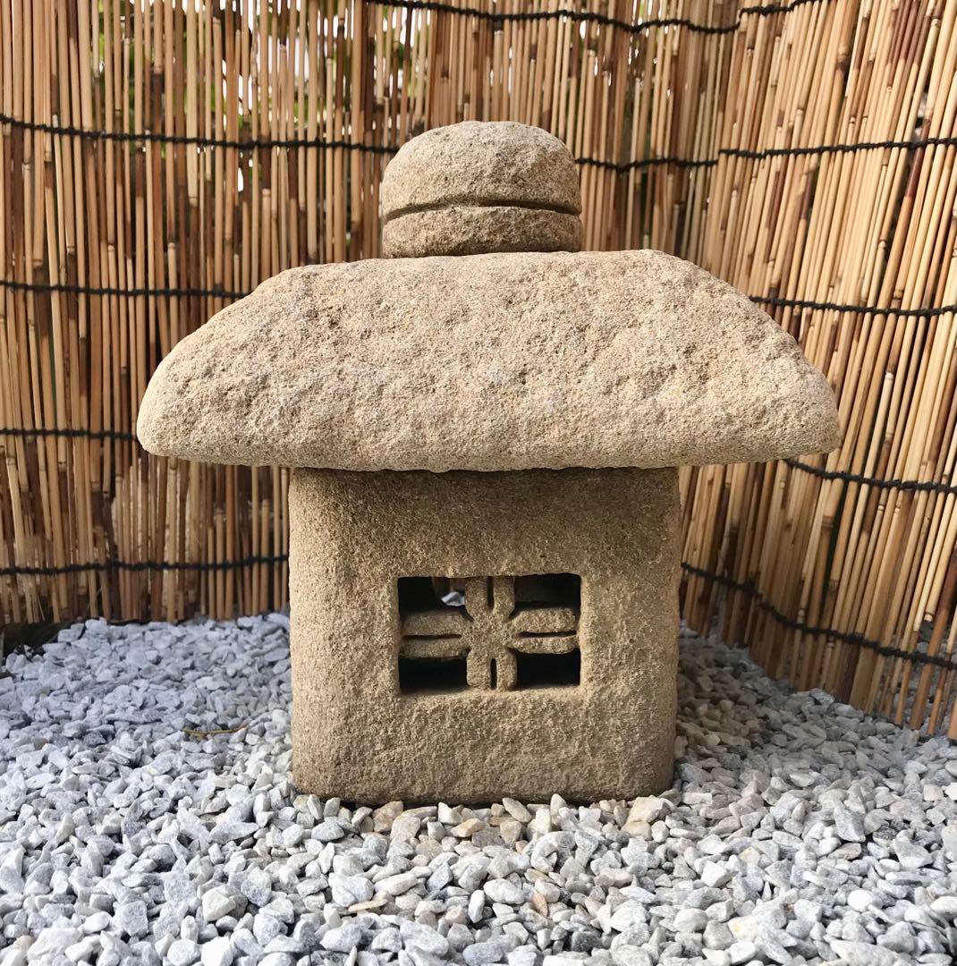 【石灯篭・屋上テラス灯篭・坪庭灯篭】庭石オブジェ置物箱庭ガーデニング造園飾り石