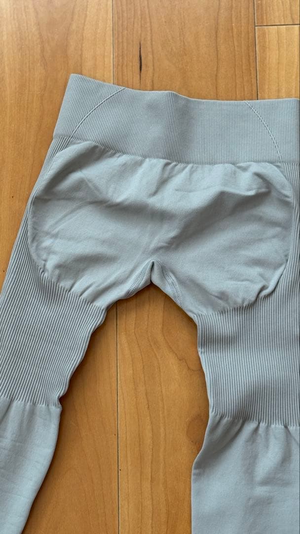 THRIVIN ヒップリフトサポートレギンス