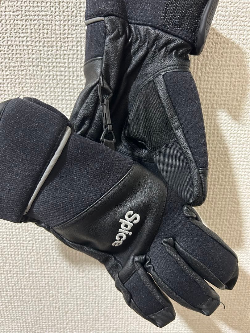 スノーボードウェアL /Mサイズ 手袋セット