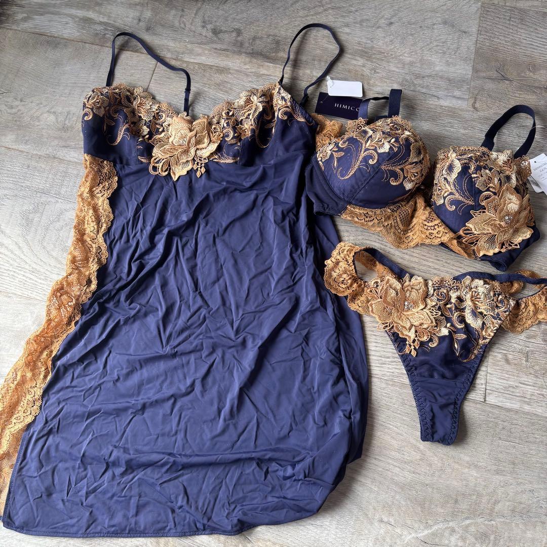 HIMICO ヒミコ　F70 ブラ　ソング　スリップ　M 新品