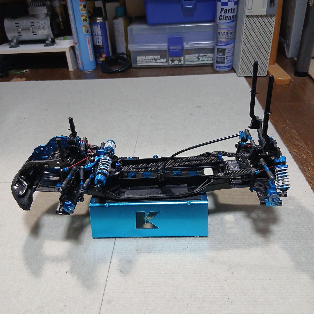 タミヤFF03PROシャーシ(オプション多数) 写真の物が全て(台は含みません)