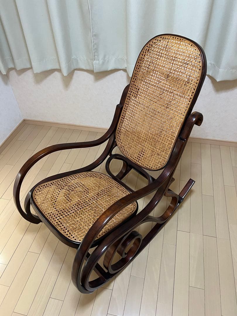 ロッキングチェア1点（1月10日写真更新）