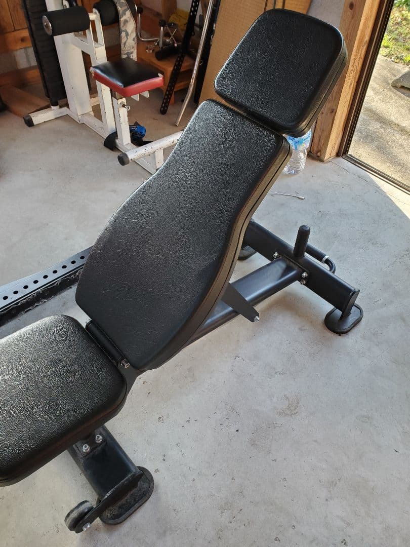 引き取り希望　kongou アジャスタブルベンチ