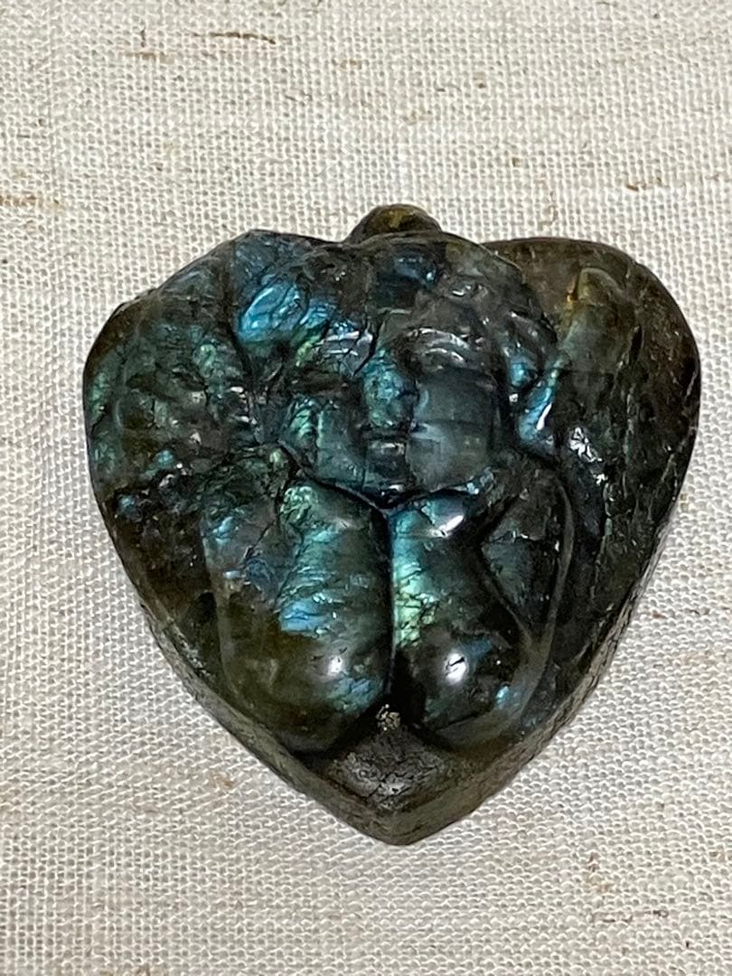 天使の置物　天然石ラブラドライト