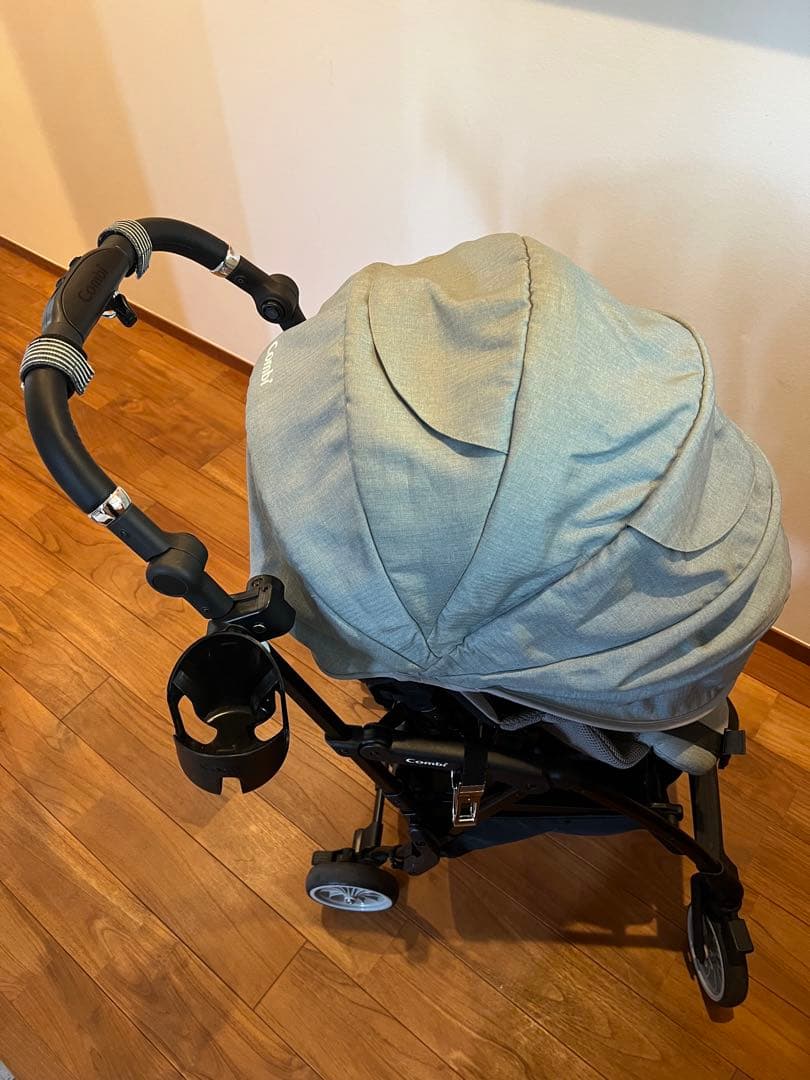 combi スゴカル　minimo エッグショック　パルクグレー