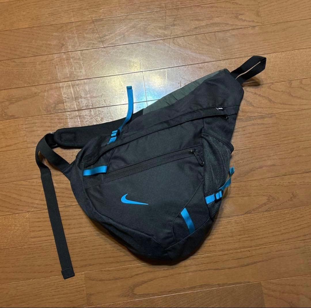 Nike ワンショルダーバック