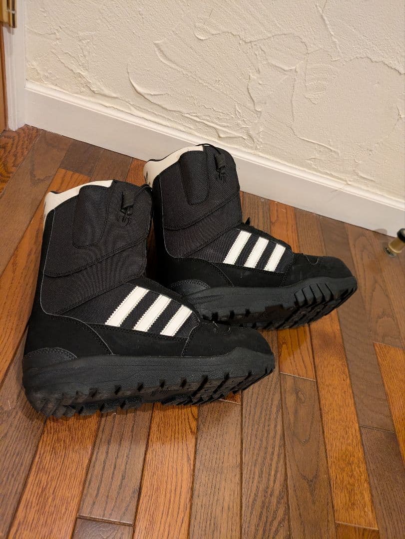 アディダス　adidas　スノーボードブーツ　26cm