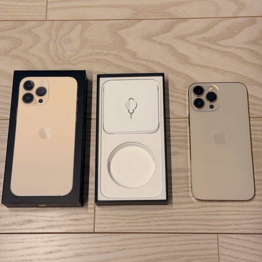 【週末限定値下げ】iPhone13ProMax 512GB ゴールド