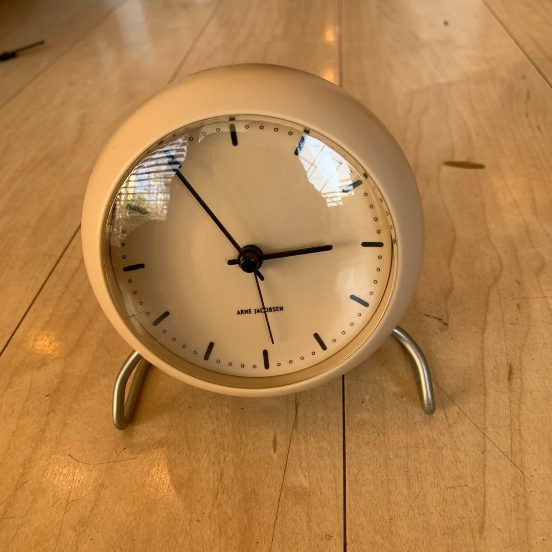 ARNE JACOBSEN テーブルクロック