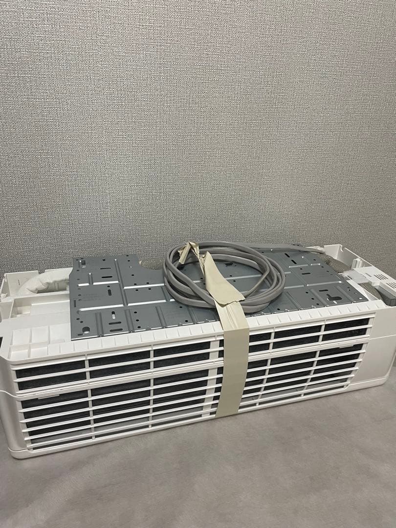 SHARP AC-R22AW 6畳　エアコン本体 ホワイト　2023年製