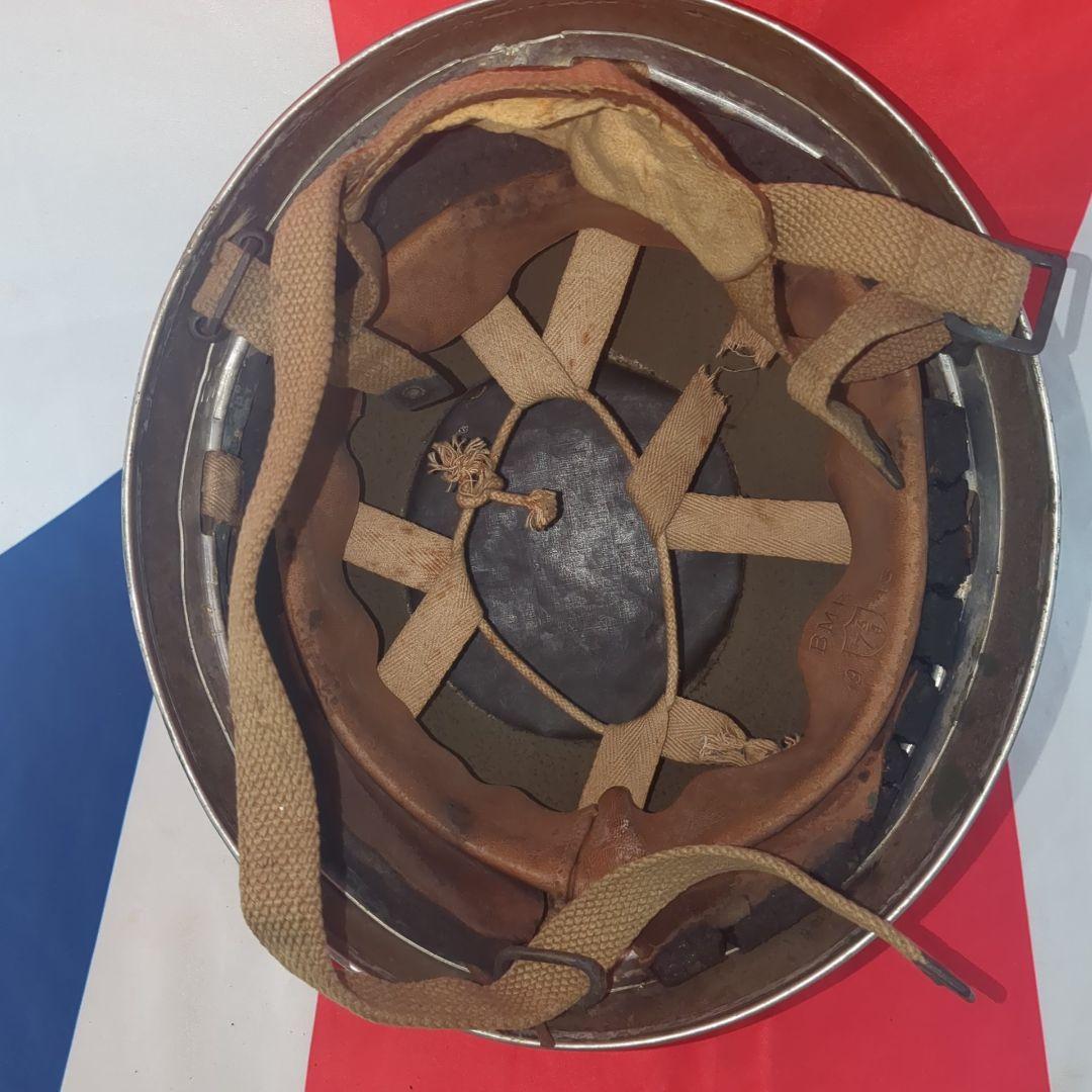 お*く様 イギリス軍 WW2空挺ヘルメット1943年製【実物】