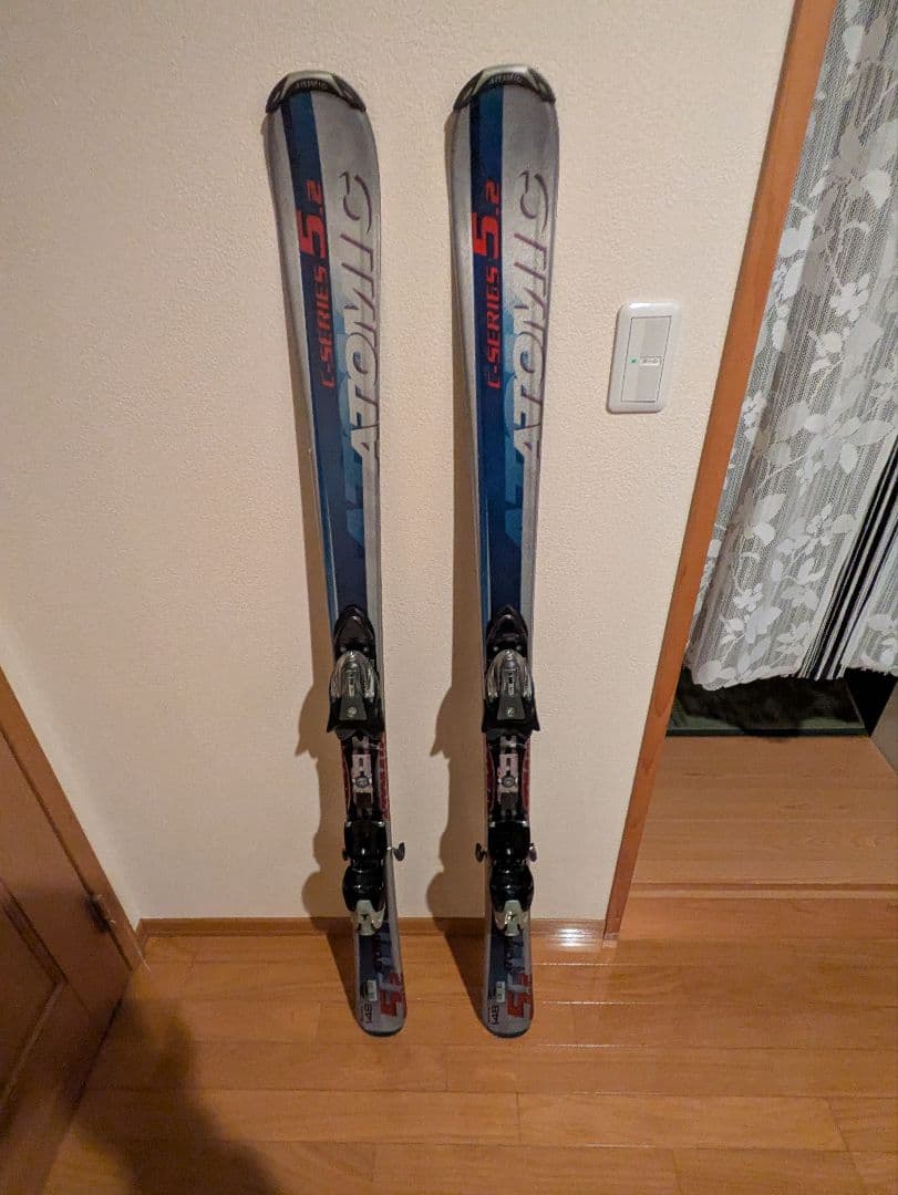 ATOMIC（アトミック）スキー板148cm