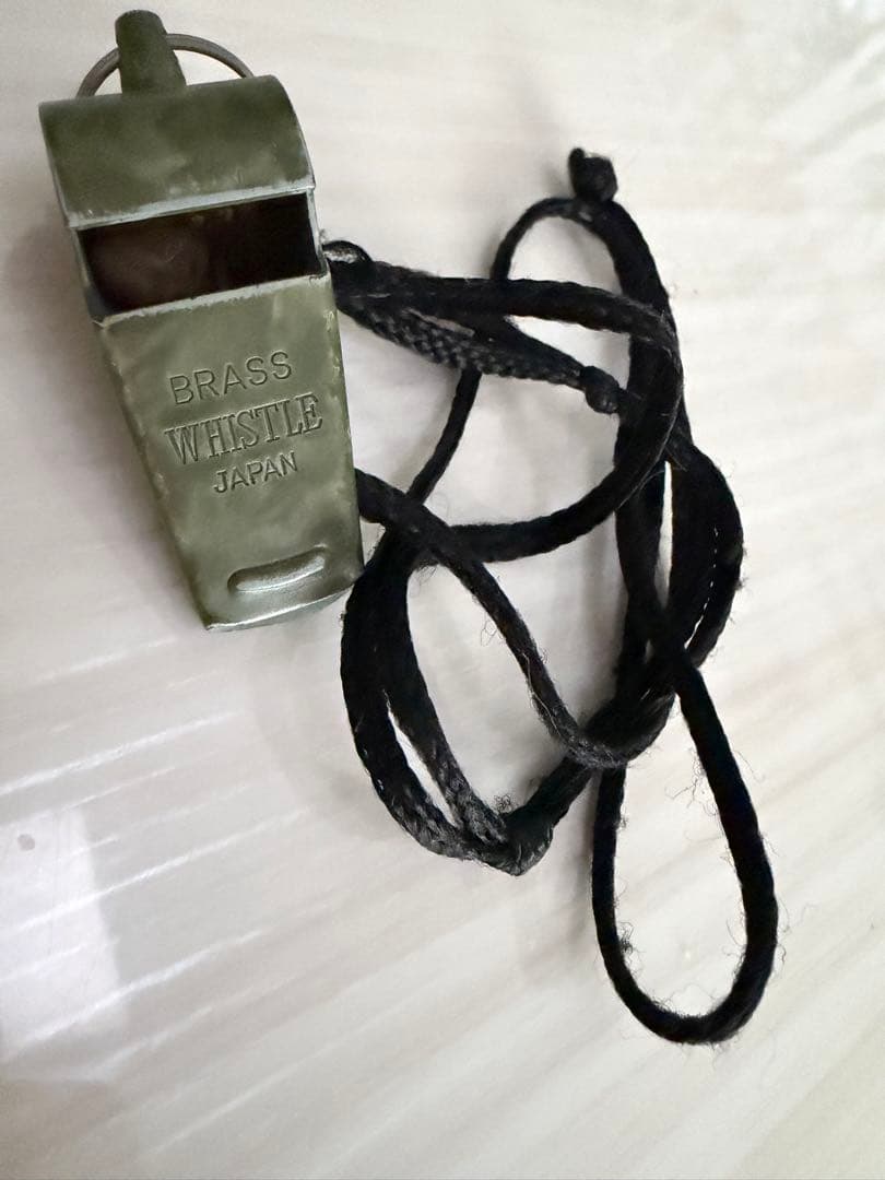 真鍮製ホイッスル　ミリタリー　グリーン