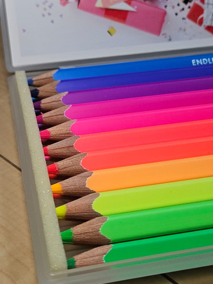 フェリシモ500色の色えんぴつ TOKYO SEEDS 全セット 未使用 希少品