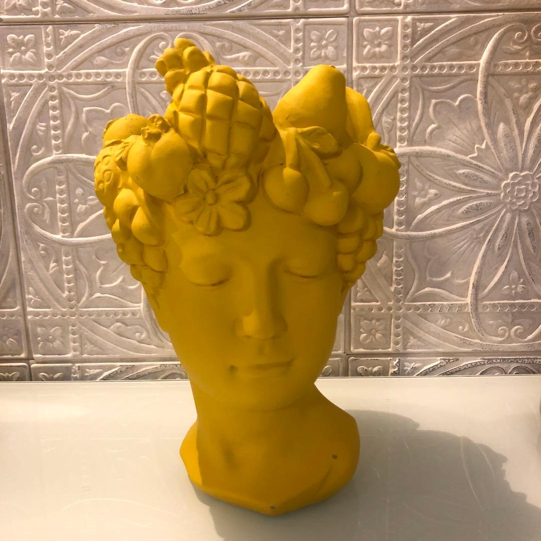 彫像型　フラワーべース