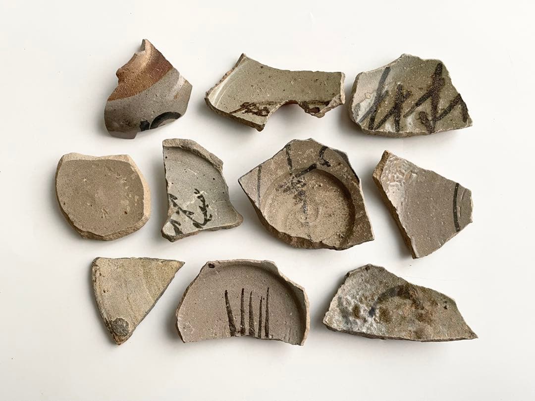 骨董　アンティーク　古唐津　絵唐津　陶片　残欠　古陶磁　桃山時代　焼山窯　松浦系