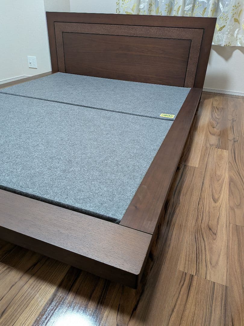 ドリームベッドフレーム　クイーンサイズ　ダークブラウン　 2月15日までの掲載