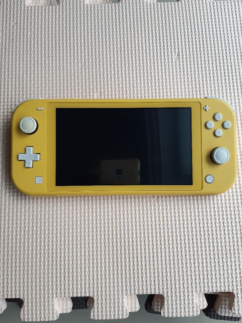 ジャンク　Nintendo Switch Lite イエロー　本体
