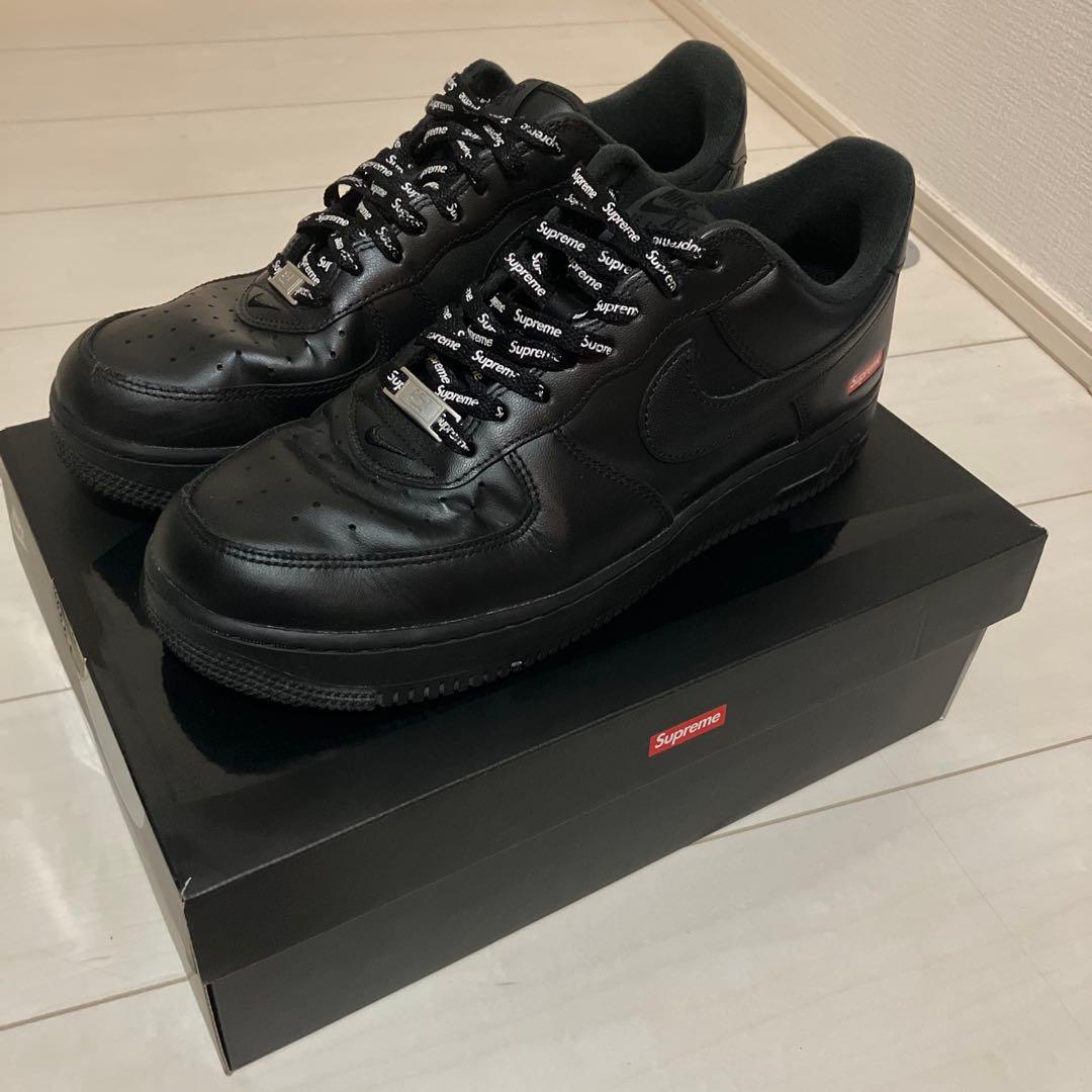 箱付き シュプリーム×エアフォース1 黒