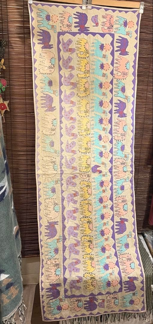 アンティーク　アニマルアップリケ マルチカバーHANDMADE IN INDIA