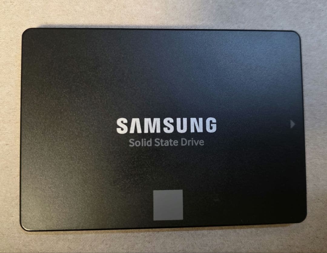 外付けハードディスク・ドライブ Samsung 870 EVO 2TB SATA SSD