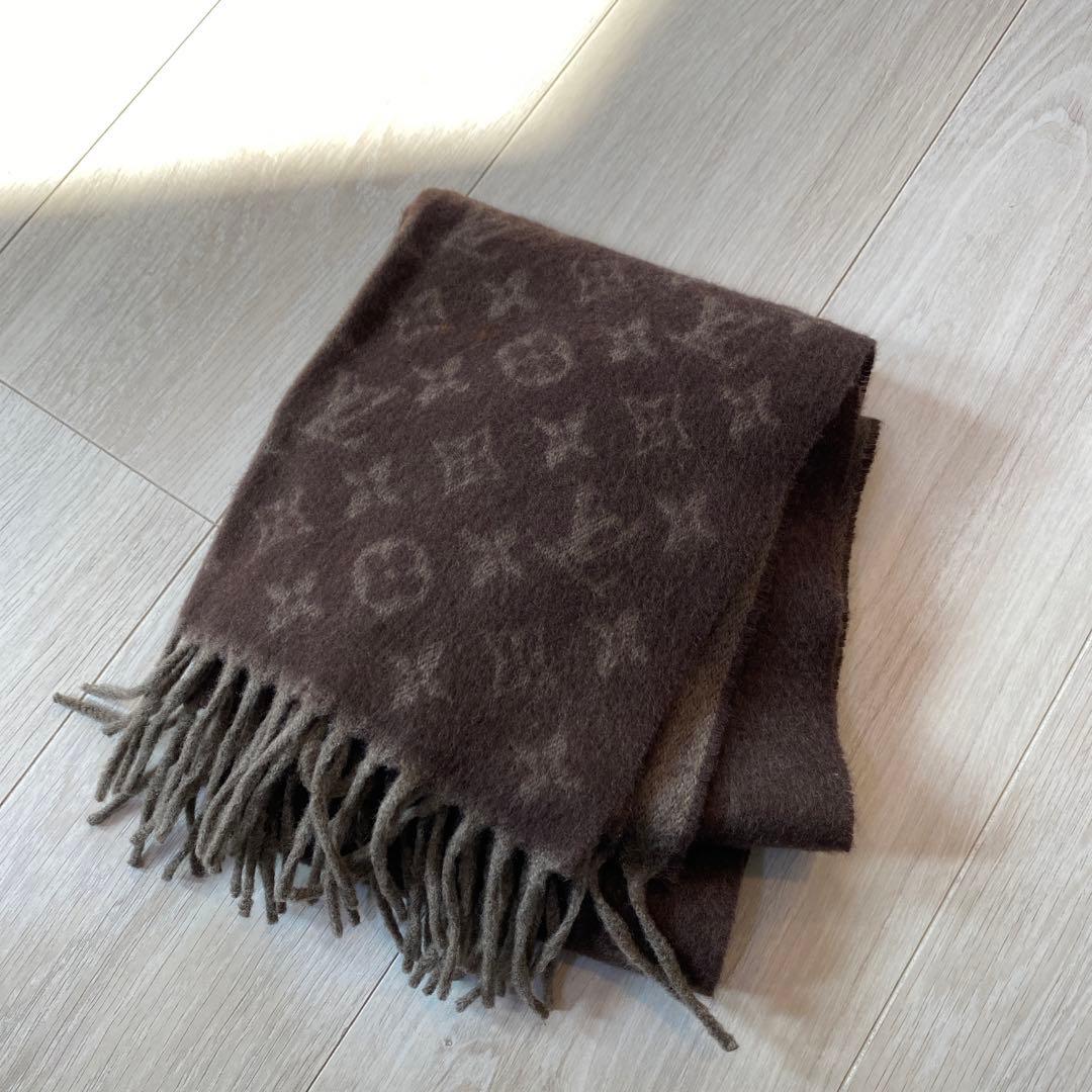 モノグラムパターン マフラー　カシミアウール