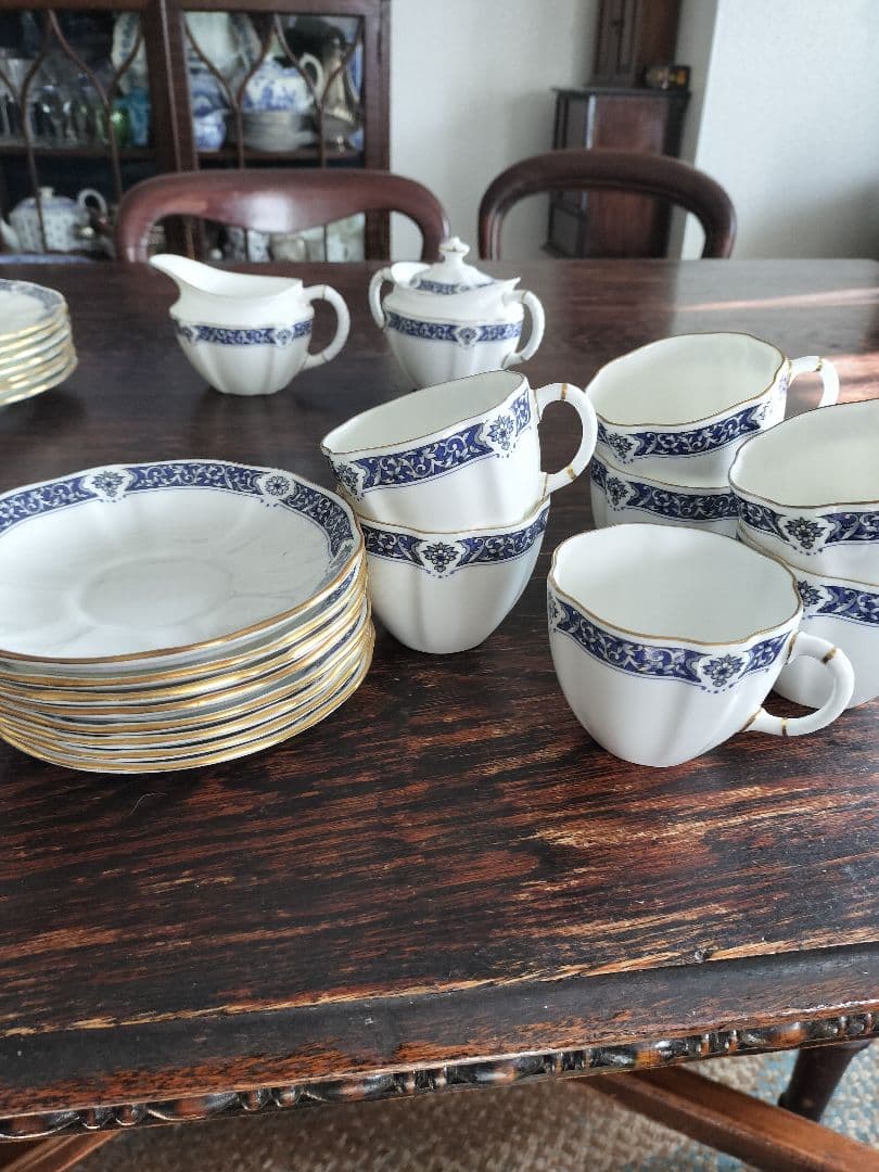 ロイヤルクラウンダービーミルディールのディナーセット　訳あり