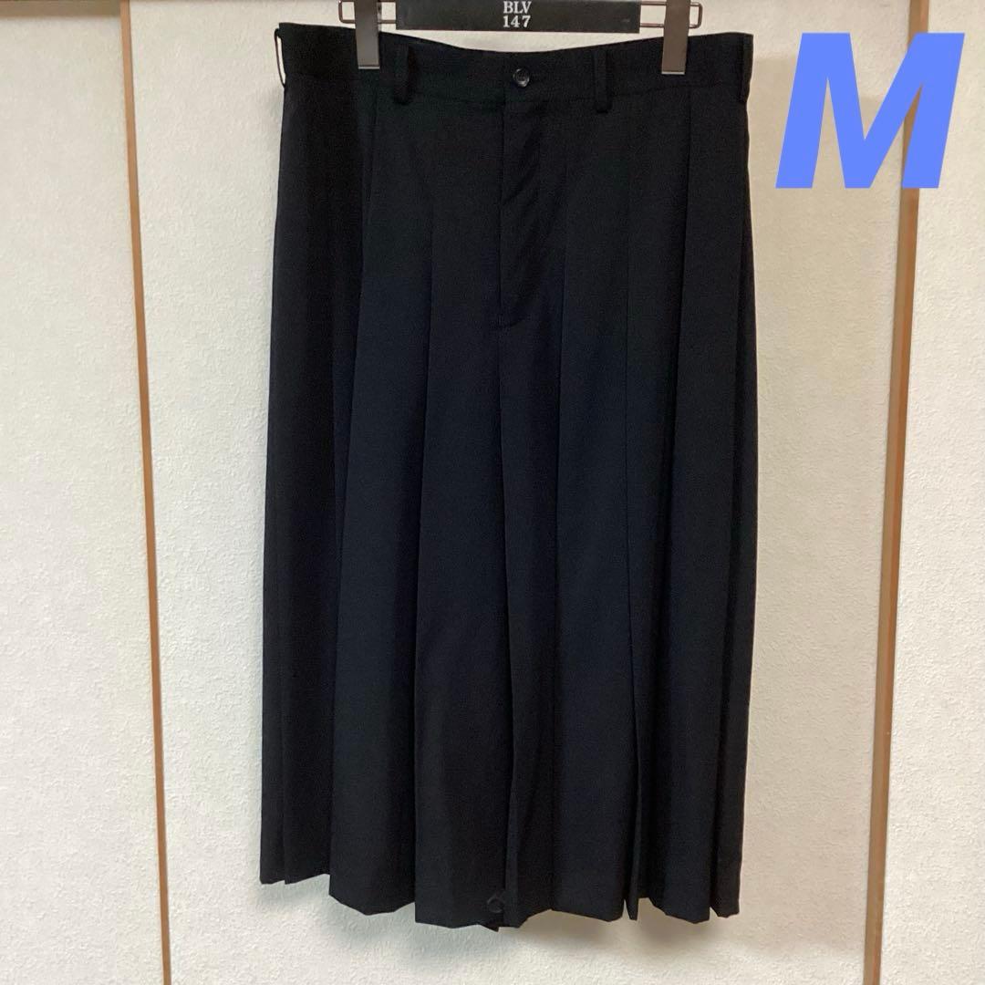 【 COMME des GARCONS】黒プリーツパンツ