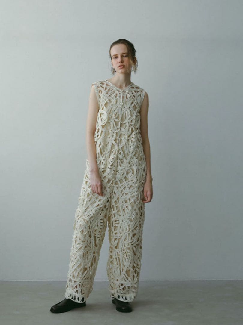 ETRE TOKYO ブレードパターンノースリーブオールインワン オフホワイトS