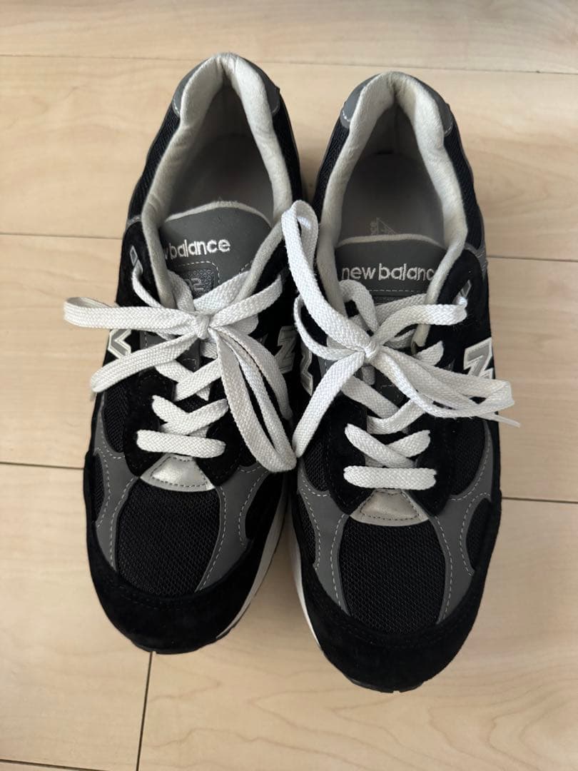 new balance M992EBブラック/グレー