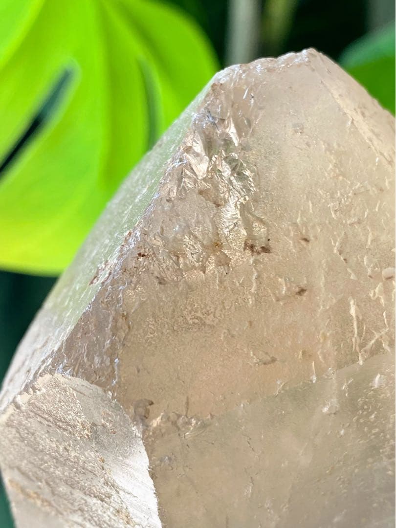 ライトニングクォーツ　雷水晶　天然石　ライトニングクリスタル　水晶　原石