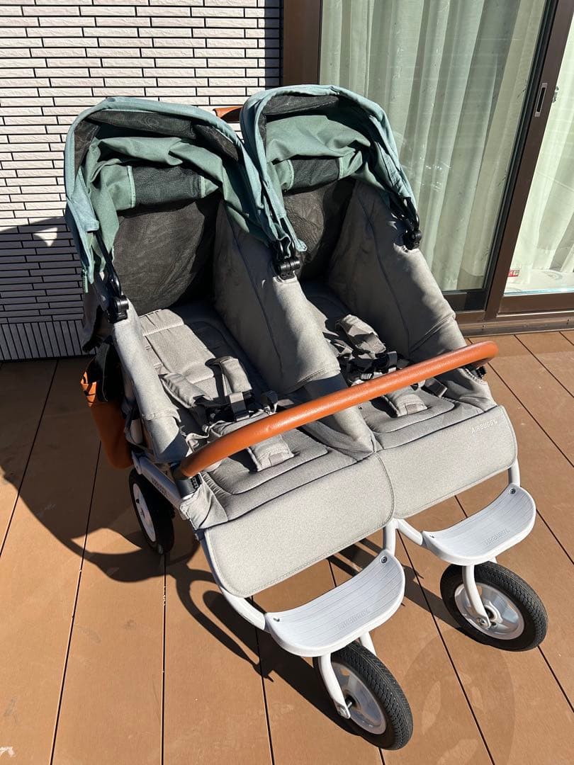 エアバギー ココダブルフロムバース　グリーン　双子年子ベビーカー　付属品あり