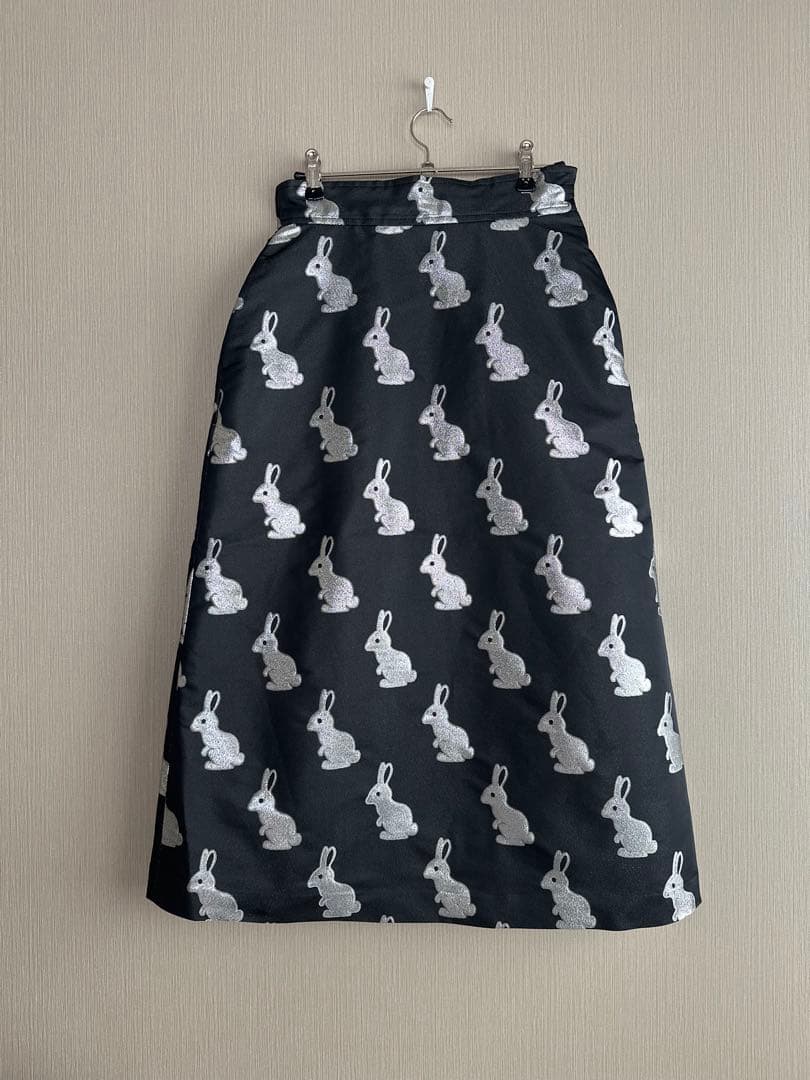 MaCO（マコ）CHAN-USA skirt ラビット総柄ウ サスカートブラック