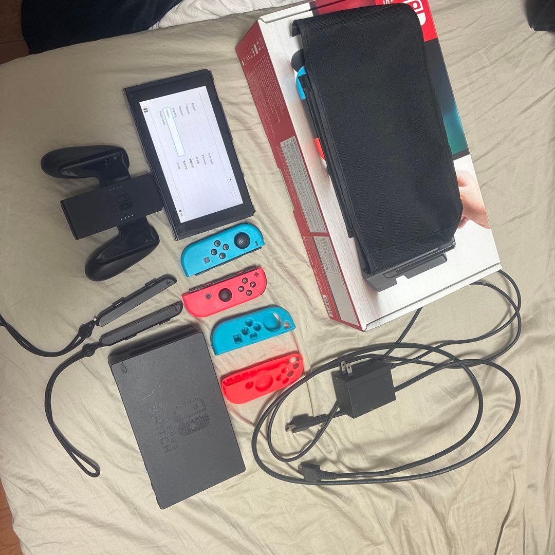 Nintendo Switch 本体 青/赤 Joy-Con　即日発送可