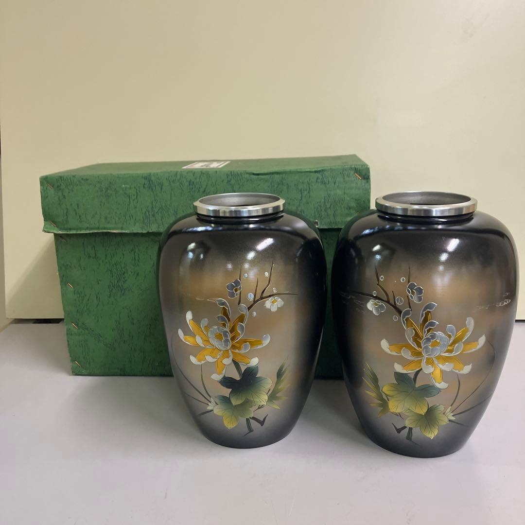 D壁 アルミ製 昭和レトロ 広口 骨董品 花瓶 花器 2つセット 外箱付き