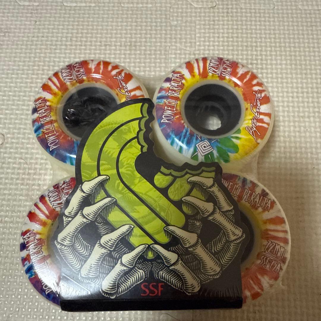 ソフトウィール　バイロンエサート　ダウンヒル　ローデッド　サーフスケート