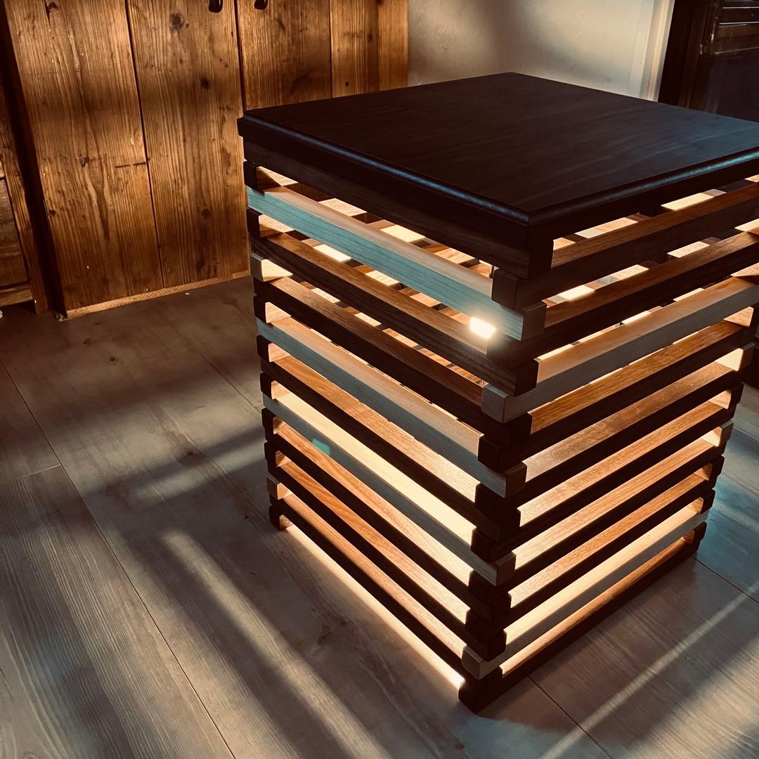 マッキー様用　サイドテーブル　フロアランプ　ウォールナット　無垢材　ハンドメイド