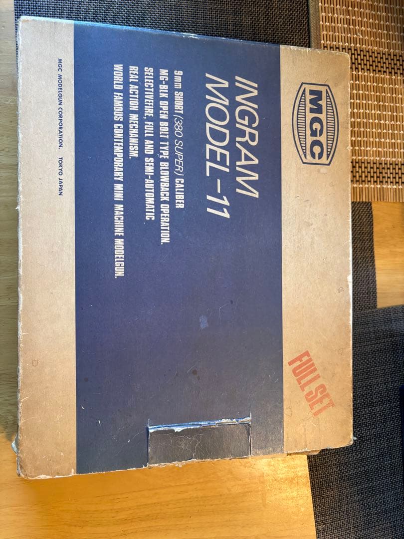 MGC イングラム-11 発火式モデルガン