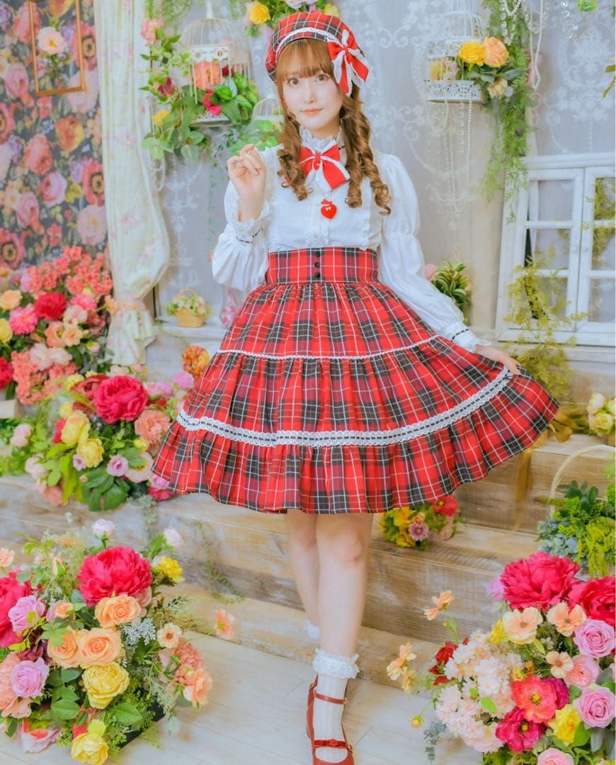 愛野えり しまむら ジャケット スカート ベレー帽 リボン ピアスセット