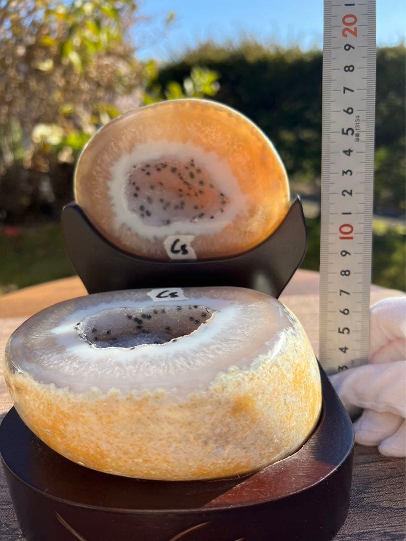 C5トレジャーメノウ 台付き 瑪瑙 風水 聚宝盆アゲート