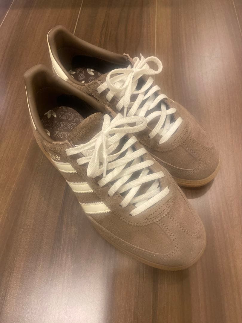 adidas ブラウン スエード スニーカー　スペツィアル